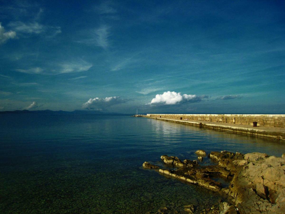 Baracuda Apartment Veli Losinj Exterior photo